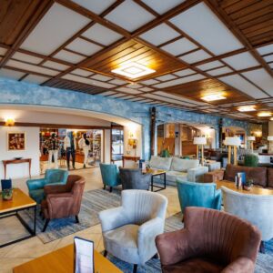 lobby (2)