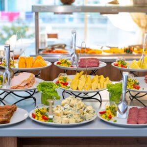 Buffet Main Restaurant MPM Hotel Arsena (15)