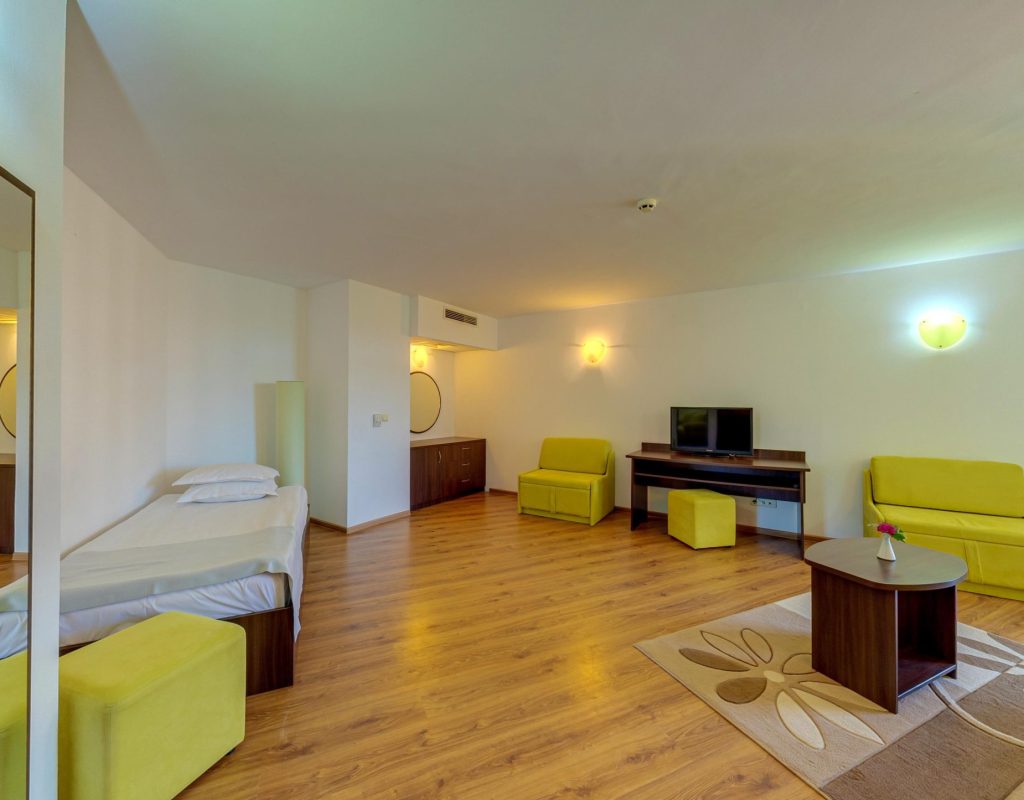 Apartment 16